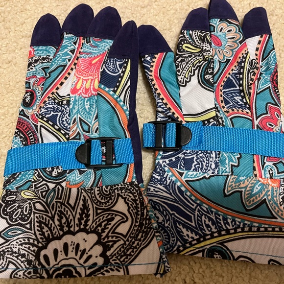 Gardening apron/gloves/kneeling pad. Bright colors, waterproof materials. - Picture 4 of 9